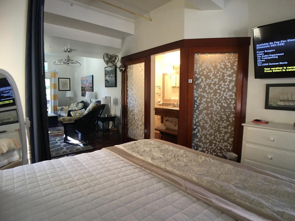 Camden Riverhouse Hotel And Inn Dış mekan fotoğraf